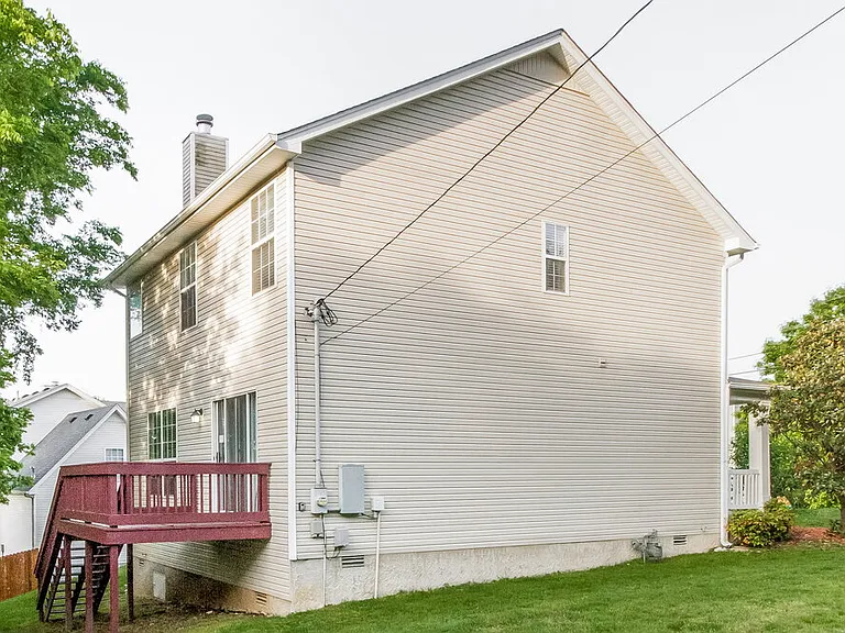 2001 Stanford Village Dr — Photo 17