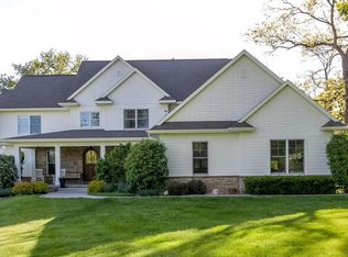 1390 Cattail Ln, Cedar Rapids, IA 52403