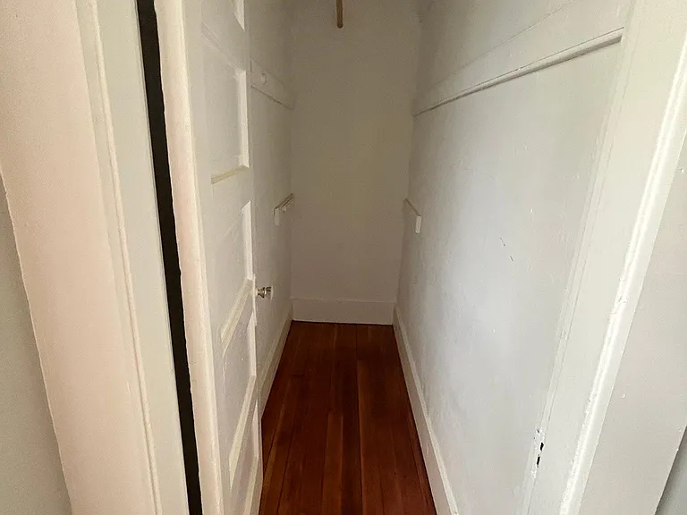 82A Conwell Ave #2 — Photo 9