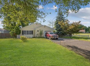 51 Wooley St, Aberdeen, NJ 07747