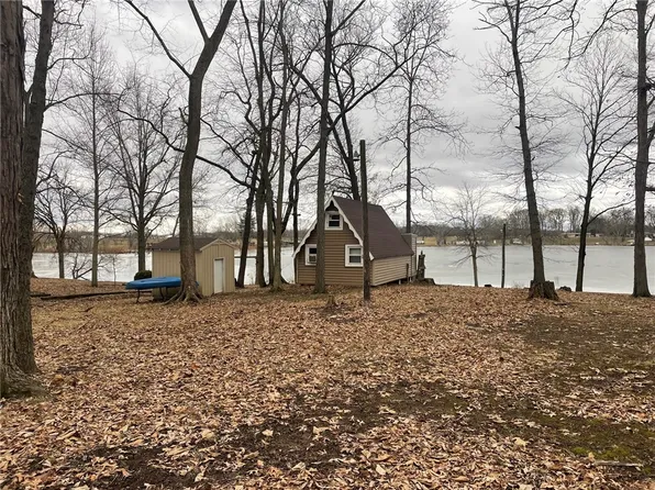 75 Prairie Ln, Gays, IL 61928