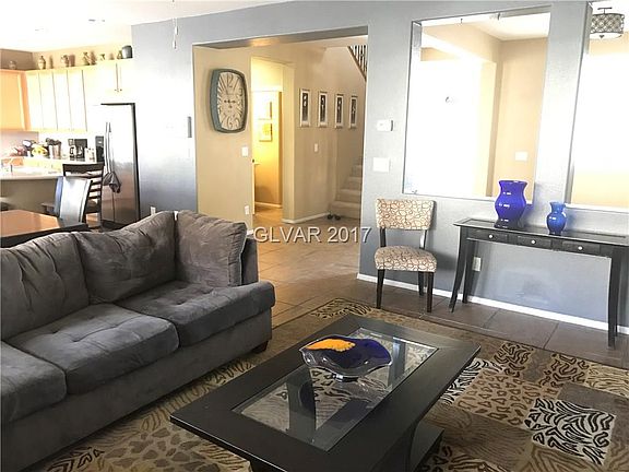 4th image of 9244 Cantana St