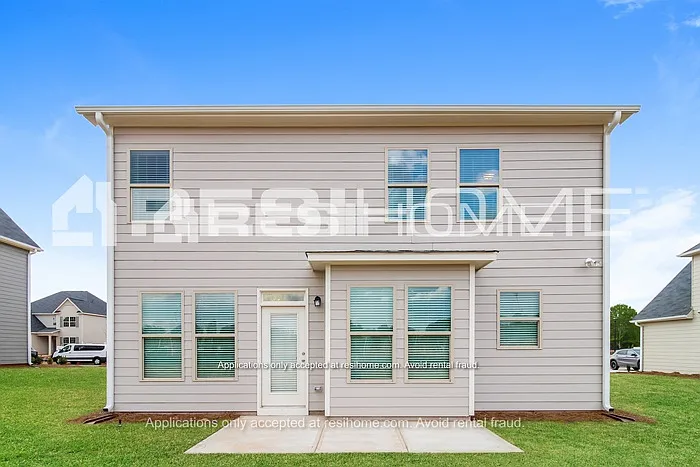 717 Holiday Birch Pass — Photo 11