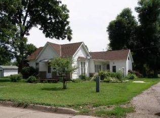 230 N 22nd St, Blair, NE 68008