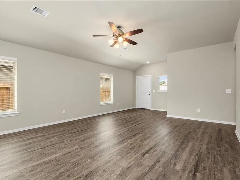 13591 Bay Springs Dr — Photo 7