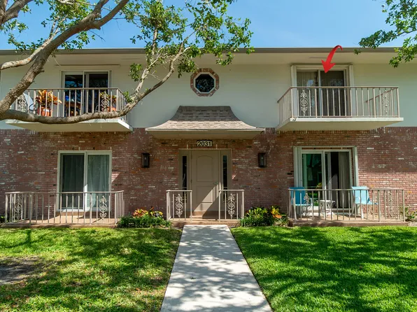 2031 S Seacrest Boulevard #D, Boynton Beach, FL 33435