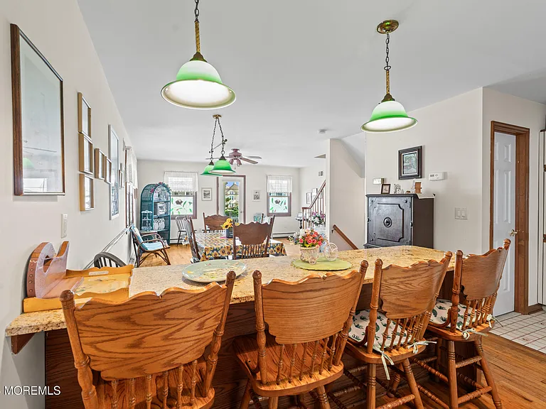 4 Webb Ave #SUMMER WEEKLY -C — Photo 17