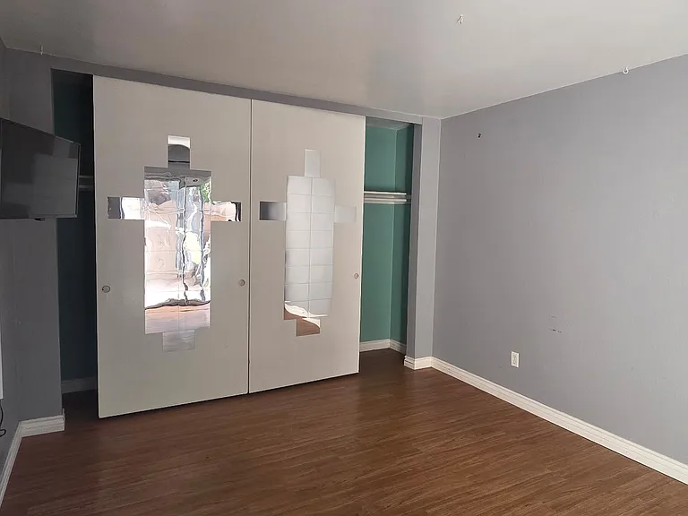 7826 Camino Tranquilo — Photo 2