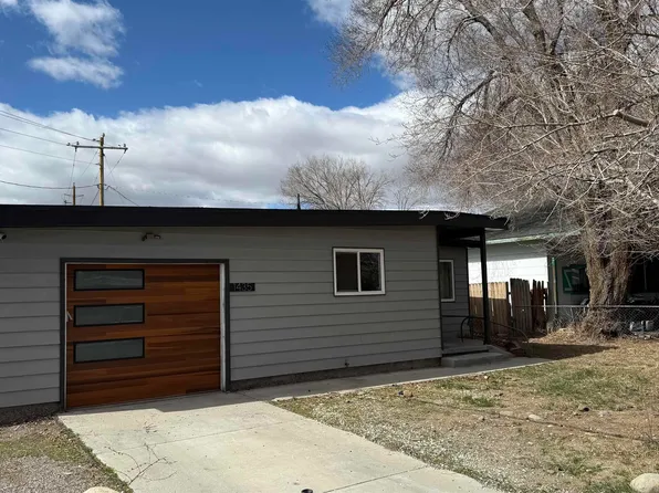 1435 Manhattan St, Reno, NV 89512