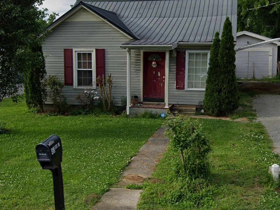 1st image of 453 Bird St