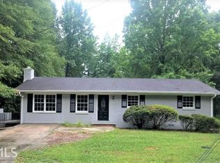 729 W Creek Cir, Monroe, GA
