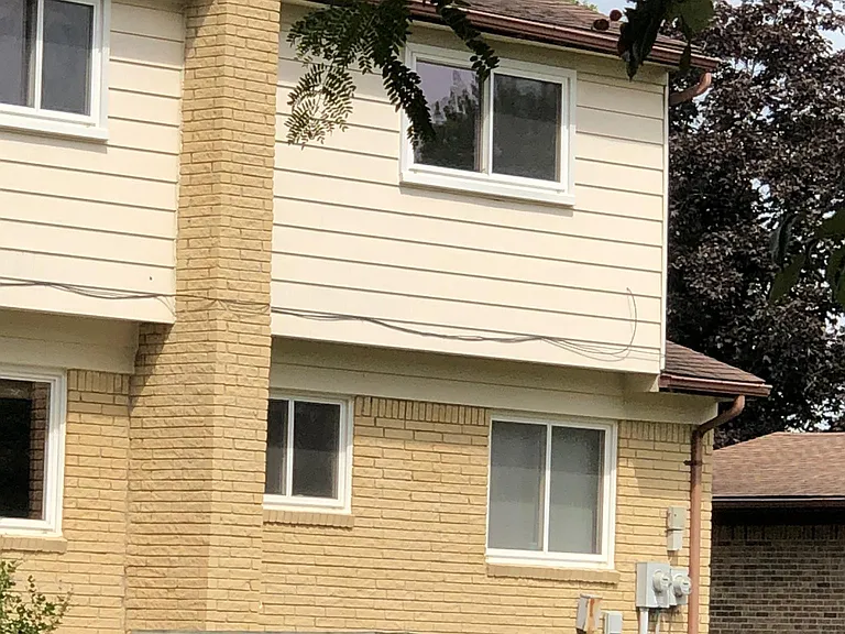 Lexington Ct — Photo 2