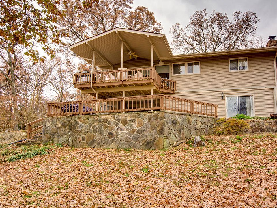 1st image of 385 Silverbell