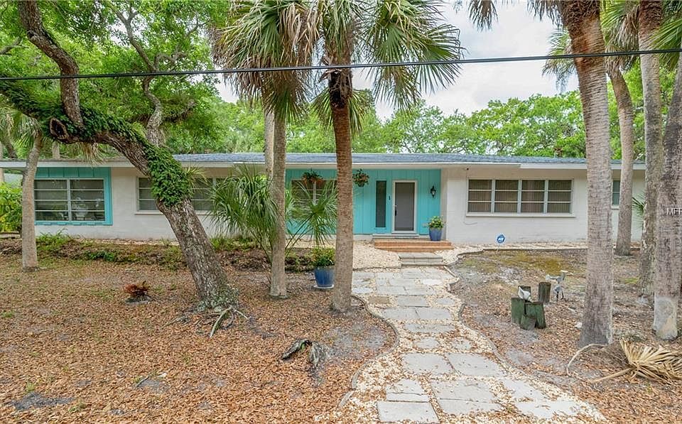 1st image of 4020 Bay Oaks Cir