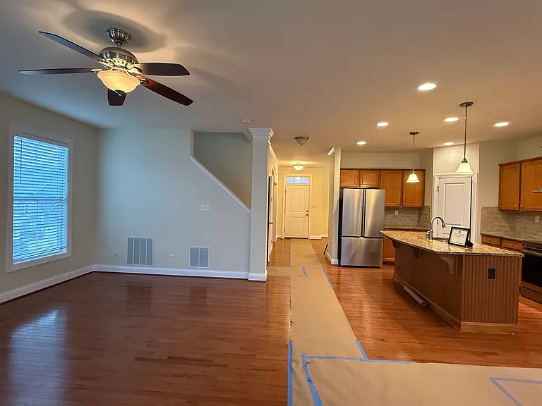 512 Paddle Creek Dr — Photo 7