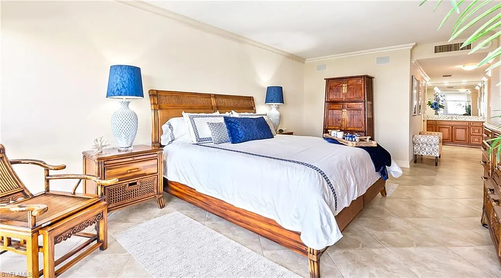 2 bed, 2.0 bath, 2176 sqft, $15,000 — Photo 4