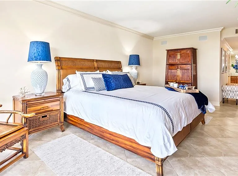 4031 Gulf Shore Blvd N #11C — Photo 4