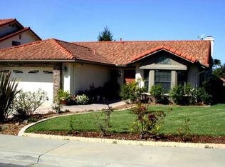 1445 Clark Ct, Vista, CA 92081