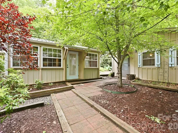 98 Secluded Cv, Waynesville, NC 28785