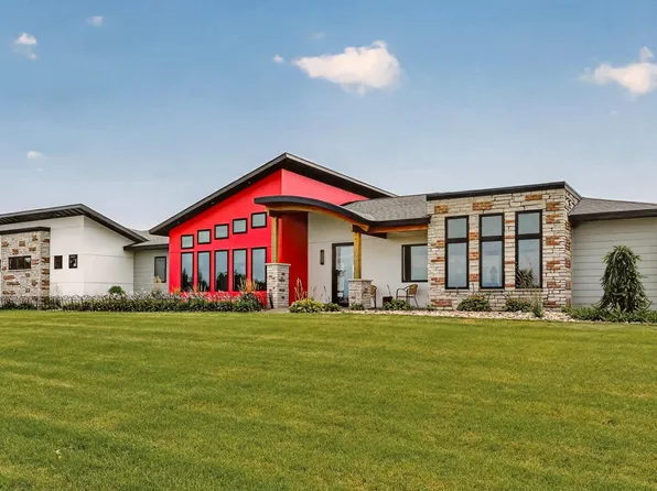 3735 Simpson Rd SE, Rochester, MN 55904