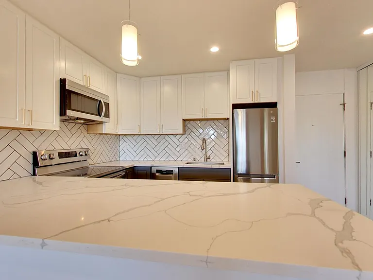 1500 Newlands Ave #206 — Photo 10