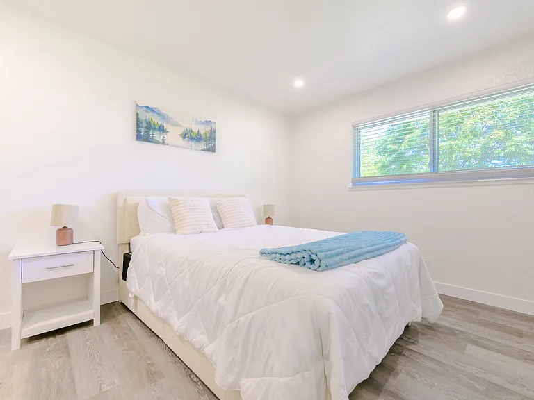 9042 El Oro Plaza Dr — Photo 25