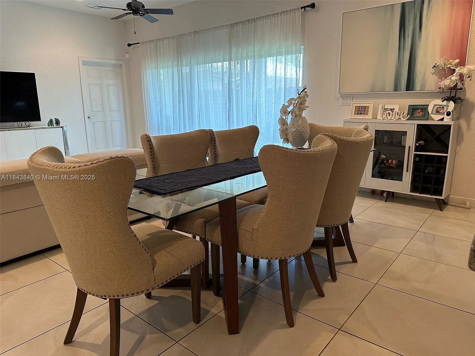 Dania Heights — Photo 3