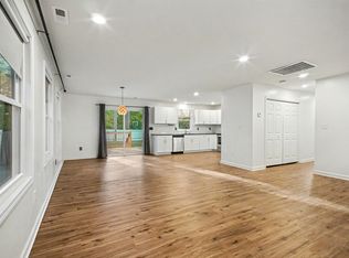 30 Azalea Way, Colonial Beach, VA 22443