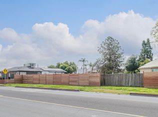 970 E El Monte Way, Dinuba, CA 93618