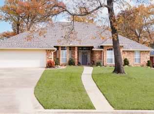 209 Lakewood Dr, Longview, TX 75604