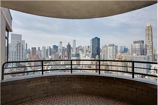 Rented by Living New York | media 15