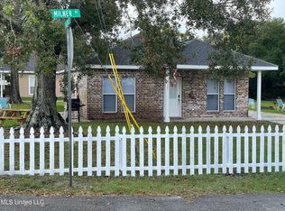 201 Milner Ave, Gulfport, MS 39507