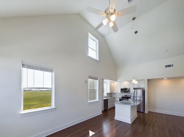 320 Arsdale Ave # 27-206, Lebanon, IN 46052 – 1–2-bedroom rental in Lebanon