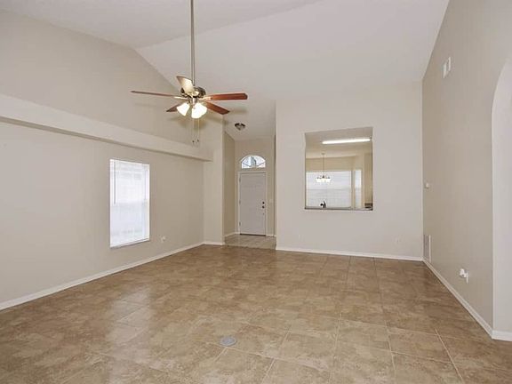 3rd image of 1025 Piedmont Oaks Dr