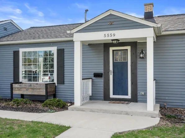 5559 North Iroquois AVENUE, Glendale, WI 53217