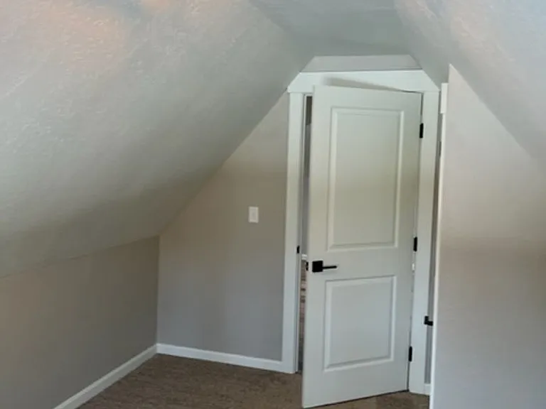 410 N 5th St #A — Photo 14