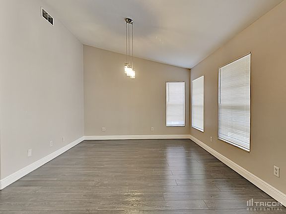 5th image of 1509 Long Pond Dr