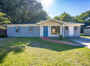 5612 Rose Dr, Moss Point, MS 39563