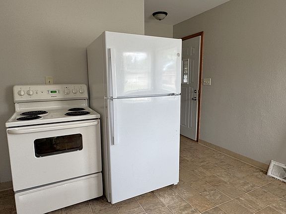 5th image of 1604 2nd Ave S