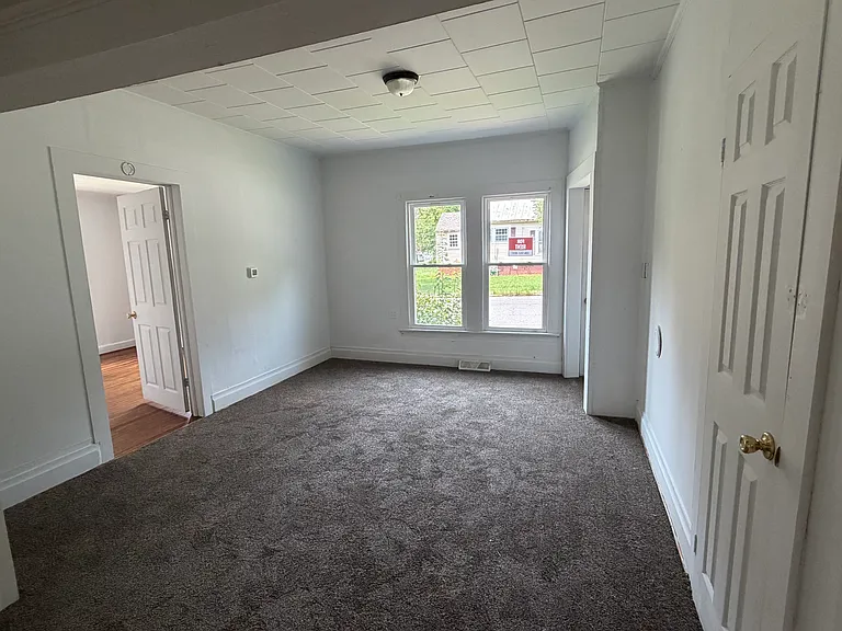 616 Morehead St — Photo 13