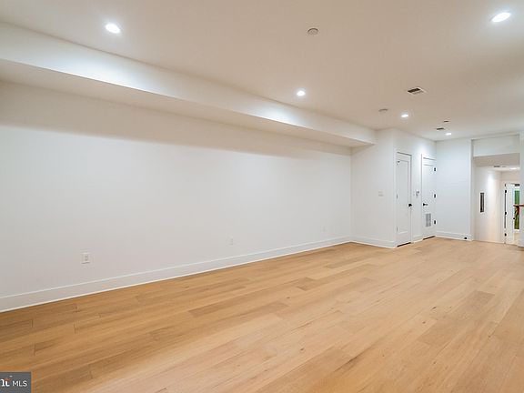 4th image of 2228 13th St NW #1