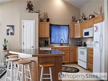 4th image of 4501 W Clifton Ct