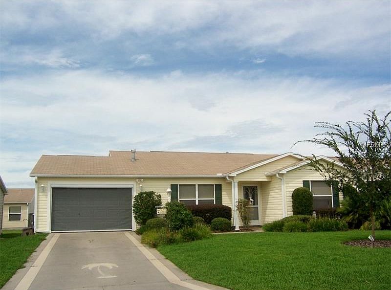 1st image of 3289 Thorncrest Dr