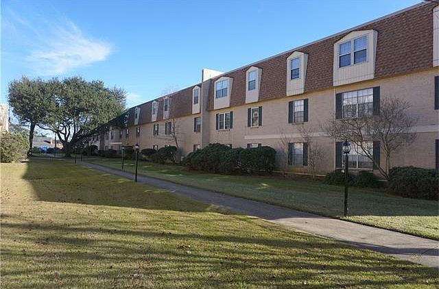 1st image of 2708 Whitney Pl APT 708