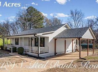 3189 S Red Banks Rd, Byhalia, MS 38611