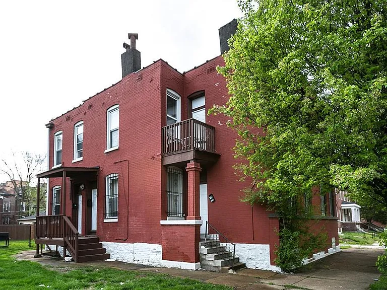 3506 Iowa Ave #1-2 — Photo 12