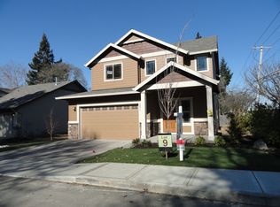 18511 SW Selvarosa Ct, Beaverton, OR 97003