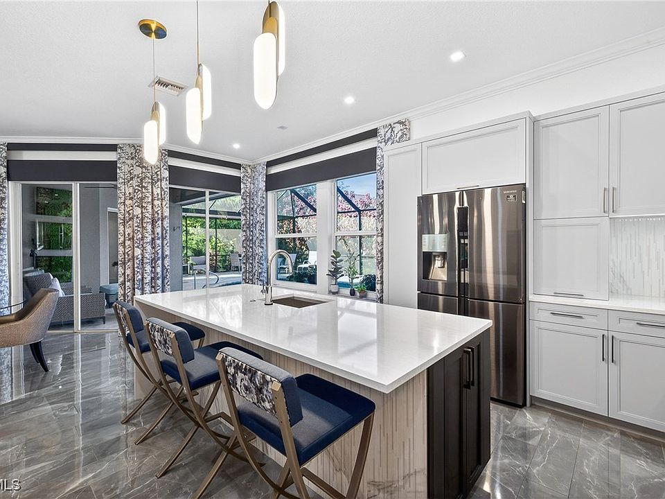 1st image of 12756 Yacht Club Cir