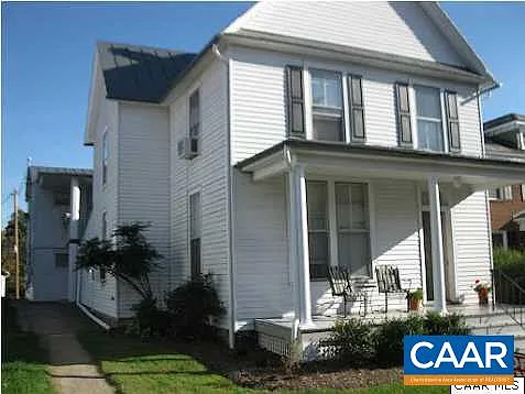 520 Pine Ave #6 Photo 1