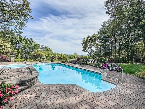 5th image of 164 Greenfield Rd